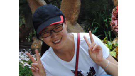 王建紅--中國農大動物營養博士
現任:技術研究室主任助理,兩年工作中獲得許多鍛煉機會,優秀的同事也在影響和幫助著我的進步,凝結為成長路上最寶貴的經歷。